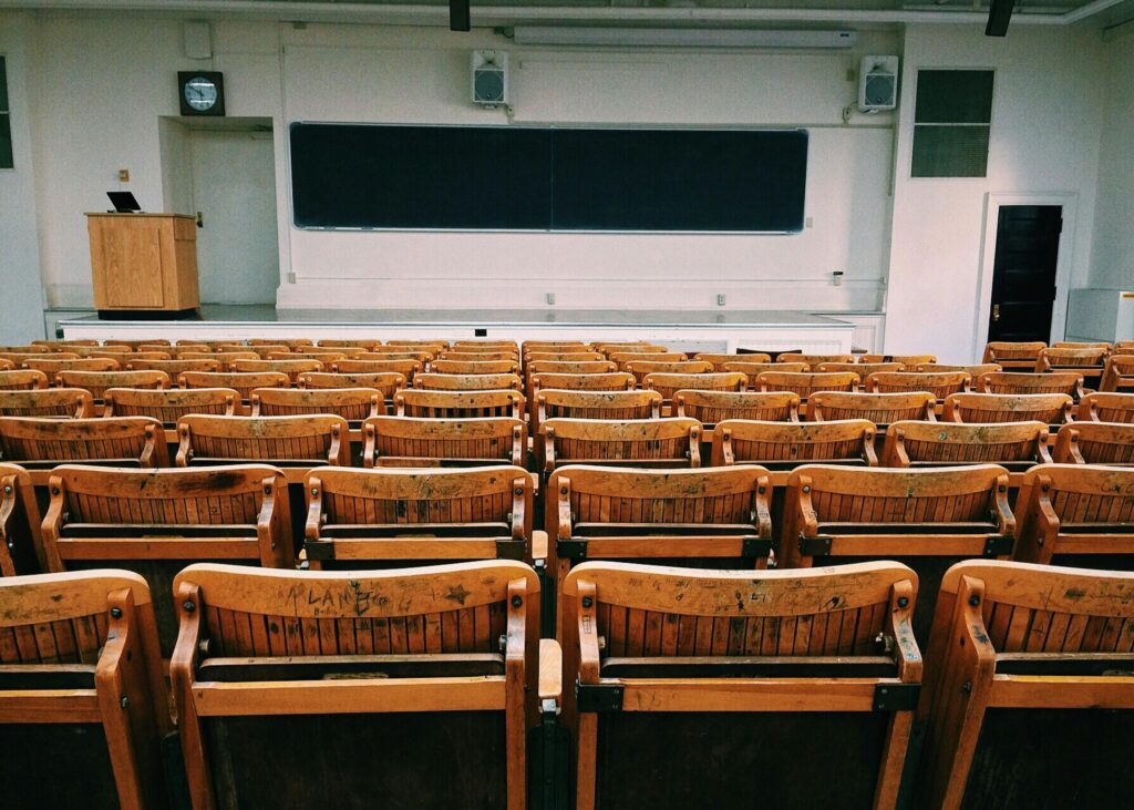 foto de sala de aula em página sobre cursos e treinamentos de marketing e SEO in company